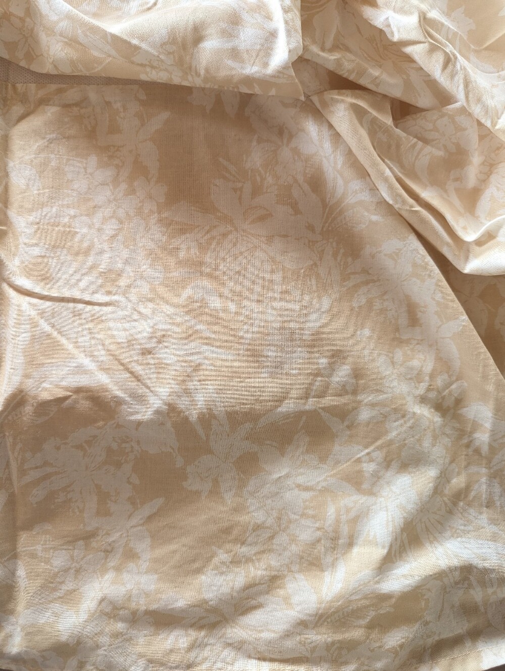 Tommy Bahama Tropical Cream Baige Elegant Floral Bed Skirt Queen Size